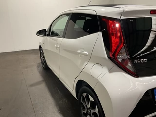 Toyota Aygo Toyota Aygo 1.0 VVT-i x-joy cabrio | CLIMA | APPLE CARPLAY | - afbeelding nr 4