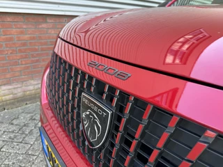 Peugeot 2008 Peugeot 2008 1.2 PureTech 100 Allure|Camera|Carplay|Navigatie|Cruise|LED|DAB| - afbeelding nr 31