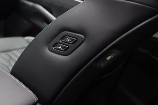 Kia Sorento Kia Sorento 1.6 T-GDI 4WD / PANO / KEYLESS / HUD / 360 / VOLLEDIG UITGEVOERD! - afbeelding nr 25