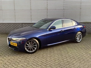 Alfa Romeo Giulia - 79645782-0
