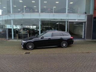 Mercedes-Benz C-Klasse Mercedes C-klasse Estate 180 AMG Line / 18 inch / Sfeer verl. - afbeelding nr 2