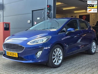 Ford Fiesta Ford Fiesta 1.0 EcoBoost Titanium / NAP / GARANTIE / CARPLAY / CAMERA / ALLSEASON / 6-BAK / DAB+ / LED / ISOFIX / LM-VELGEN ''16 ! - afbeelding nr 1