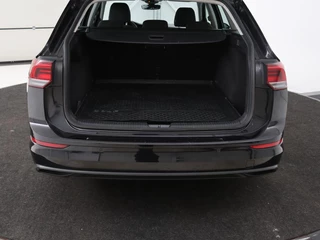 Volkswagen Golf Volkswagen Golf Variant 1.0 TSI Life Business | Stoel & Stuurverwarming |  Memory | Carplay | Adaptive cruise | Sfeerverlichting | PDC - afbeelding nr 14