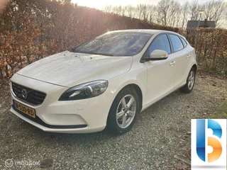 Volvo V40 - 82038993-0