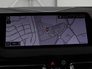 BMW 1 Serie BMW 1-serie 118i Business Edition | Luxury Line |  Panoramadak | Leder | Stoel & stuurverwarming | Camera | Carplay | Full LED | Live Cockpit | Navigatie | HiFi System | Parkeerhulp | Climate control - afbeelding nr 16