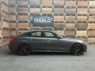 BMW 3 Serie BMW 3-serie 330e eDrive M Sport Edition Shadowline PANO Head up Navi Carplay - afbeelding nr 21