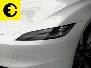 Tesla Model 3 Tesla Model 3 RWD 60 kWh| Pano | Autopilot |stoelverwarming - afbeelding nr 7