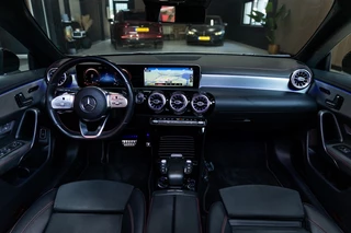 Mercedes-Benz CLA Mercedes-Benz CLA Shooting Brake 200 Bns Sol. AMG - afbeelding nr 2