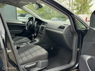 Volkswagen Golf Volkswagen Golf 1.0 TSI | Navi | Cruise | 5 Deurs | PDC - afbeelding nr 10