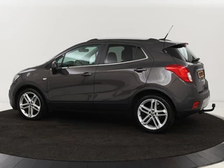 Opel Mokka Opel Mokka 1.4 Turbo Cosmo | Stoel & stuurverwarming |  Trekhaak | Xenon | Navigatie | Climate control | Parkeerhulp | Cruise control | Getint glas - afbeelding nr 2