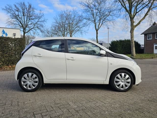 Toyota Aygo Zondag OPEN! - afbeelding nr 6