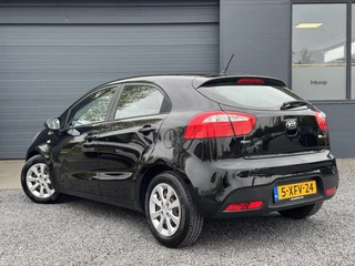 Kia Rio Kia Rio 1.2 CVVT BusinessLine 1e Eigenaar,Bluetooth,Airco,Cruise,5 Deuren,N.A.P,Nieuwe Apk bij Aflevering - afbeelding nr 5