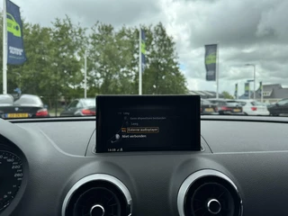 Audi A3 Audi A3 Sportback 30 TFSI Pro Line | Navi | Automaat | Clima - afbeelding nr 16