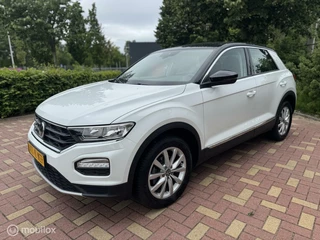 Volkswagen T-Roc Volkswagen T-Roc 1.5 TSI Style / Navigatie / Etc.. - afbeelding nr 13