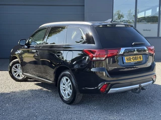 Mitsubishi Outlander Mitsubishi Outlander 2.0 PHEV Business Edition 2e Eigenaar,Navi,Camera,Trekhaak,Leder,Clima,Cruise,Apk tot 01-2026 - afbeelding nr 5