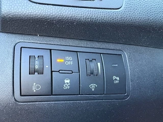 Kia Venga Kia Venga 1.4 CVVT - hoge instap - 1e eigenaar - Dealer onderhouden - airc - afbeelding nr 22