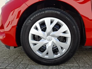 Toyota Yaris Toyota Yaris 1.5 Hybrid Active - afbeelding nr 11