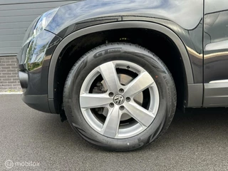 Volkswagen Tiguan Volkswagen Tiguan 1.4 TSI LOUNGE CLIMA*CRUISE*CARPLAY*CAMERA - afbeelding nr 9