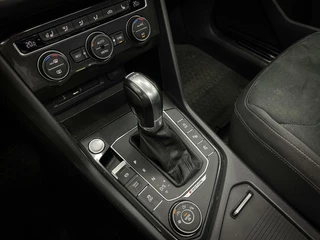 Volkswagen Tiguan Volkswagen Tiguan 2.0 TSI 4Motion Highline | Pano | Virtual - afbeelding nr 21