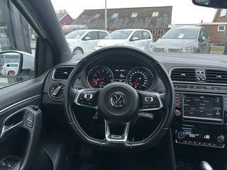 Volkswagen Polo Volkswagen Polo 1.2 TSI Highline R-Line | Automaat | Carplay - afbeelding nr 9