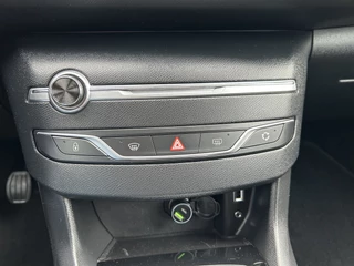 Peugeot 308 50% deal 2.975,- ACTIE PDC achter / LMV / Cruise / Navi / Clima - afbeelding nr 18