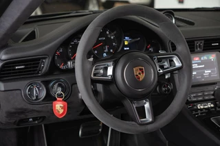Porsche 911 Porsche 911 3.0 Carrera GTS 991.2 PDK|BTW|Org.NL|2e Eig|Chrono|1.5 jr Approved|Dealer Onderhouden - afbeelding nr 9