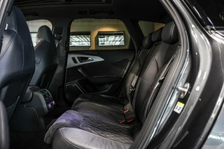 Audi RS6 Audi RS6 Avant 4.0 TFSI quattro|ceramic|pano|ACC|21''|Matrix - afbeelding nr 19