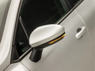 Renault Clio (NIEUW MODEL, APPLE CARPLAY, GROOT NAVI, PARKEERSENSOREN, GETINT GLAS, SPORTSTOELEN, CRUISE, LED KOPLAMPEN, NIEUWE APK, NIEUWSTAAT) - afbeelding nr 34