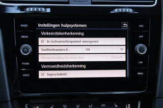 Volkswagen Golf Volkswagen Golf 7.5 - 1.5 TSI ACT 2x R Line 150 PK Automaat |PANORAMADAK, VIRTUAL, CRUISE, STOELVERWARMING, CAMERA, LED, PDC| - afbeelding nr 22