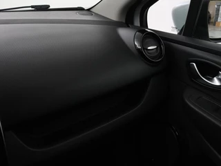 Renault Clio Renault Clio 1.2 TCe Zen | Automaat | Camera | Trekhaak |  Navigatie | Climate control | Cruise control | Bluetooth - afbeelding nr 23