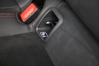 Mercedes-Benz CLA Mercedes-Benz CLA-klasse 250 e AMG 45 Look / FACELIFT / ACC / Memory / Lane Assist / 360 Camera / Dode Hoek / Open Pano / 19 Inch - afbeelding nr 36