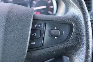 Peugeot Expert Peugeot Expert 2.0 BlueHDI 120PK L2 PREMIUM | TREKHAAK | NAVIGATIE | APPLE CARPLAY/ANDROID AUTO | LAADRUIMTE PAKKET | DODEHOEK DETECTIE | PARKEERSENSOREN VOOR EN ACHTER | 3-ZITS | CRUISE CONTROL | AIRCO | DAB+ RADIO | - afbeelding nr 17