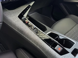 Peugeot 3008 Peugeot 3008 1.2 HYBRID 145e ALLURE AUT. CARPLAY AFN.TREKHAAK NAVI STOELVERW KEYLESS 05/2025 - afbeelding nr 14