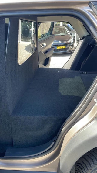 Land Rover Range Rover Velar Land Rover Range Rover Velar 2.0 4x4 R-DYNAMIC/PANO/VIRTUAL/GRIJS-KENTEKEN - afbeelding nr 4