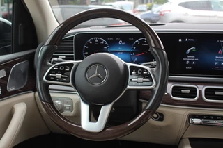 Mercedes-Benz GLE Mercedes-Benz GLE 450 4MATIC Premium Plus / Panoramadak / 360Camera / Burmester / 21'' / Head-up / Luchtvering / Treeplanken / Stoelventilatie / Stuurverwarming / Dodehoek / DAB / ACC - afbeelding nr 17