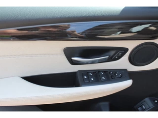 BMW 2 Serie BMW 2 Serie Active Tourer 225xe iPerformance High Executive / Panoramadak / Camera / Head-up / Leder / 18'' / Keyless / Navigatie / Stoelverwarming / DAB / Cruise Control - afbeelding nr 31