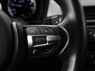 BMW X1 BMW X1 sDrive18i M Sport | Stoelverwarming | Head-Up |  Sportstoelen | Full LED | Alcantara | Navigatie | Park Assist | Climate control - afbeelding nr 15