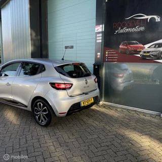 Renault Clio Renault Clio 0.9 TCe Iconic / LED / KEYLESS / BOMVOL - afbeelding nr 23