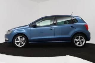Volkswagen Polo Volkswagen Polo 1.0 TSI Highline Automaat (NAVIGATIE, CLIMA, STUURBEDIENING, PARKEERSENSOREN, GOED ONDERHOUDEN) - afbeelding nr 2