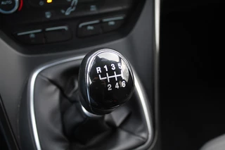 Ford C-MAX Ford C-MAX 1.0 Titanium / Trekhaak / Navigatie / Parkeerhulp V+A / 17'' / Stuur + Stoelverwarming / Elektr. achterklep / Getint glas / Cruise Control - afbeelding nr 27