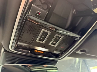 Land Rover Range Rover Velar Land Rover Range Rover Velar P400e SE Dynamic 22 inch Panorama/head-up/memory stoelen/vol leer - afbeelding nr 44