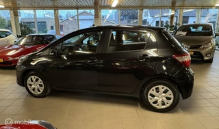 Toyota Yaris Toyota Yaris 1.5 VVT-i Active, Grootbeeld Navigatie, Cruise - afbeelding nr 8