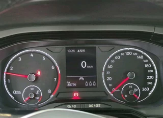 Volkswagen Polo Volkswagen Polo 1.0 TSI Comfortline Business - afbeelding nr 4