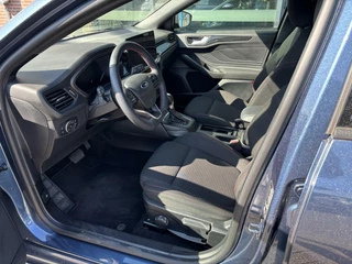 Ford Focus Ford Focus Wagon 1.0 EcoBoost Hybrid ST Line 125PK Automaat Winterpack SYNC4 Cruise Navi Camera Climate Parkeersensoren Privacy Glass *1500KG Trekgewicht* - afbeelding nr 11