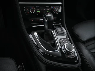 BMW 2 Serie (INCL-BTW) *DAKOTA-LEATHER | FULL-LED | HARMAN/KARDON-AUDIO  | HEATED-SPORT-SEATS | HEAD-UP | DAB+  | ECC | NAVI-FULLMAP | PDC | CRUISE | 17''ALU* - afbeelding nr 12