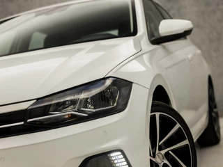 Volkswagen Polo (APPLE CARPLAY, CLIMATE, LM VELGEN, SPORTSTOELEN, PARKEERSENSOREN, CRUISE, NIEUWE APK, NIEUWSTAAT) - afbeelding nr 32
