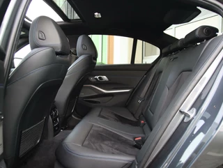 BMW 3 Serie BMW 3-serie 330e High Executive M-sport | H&K audio | Schuif/kanteldak | ACC | Dodehoekdetectie | Laser LED | Head-up display | - afbeelding nr 6