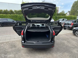 Ford Focus Ford Focus 1.0 Titanium Edition vol opties LED NAVI LMV - afbeelding nr 12