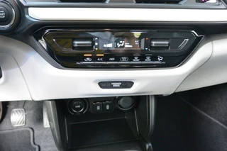Suzuki Swift Suzuki Swift 1.2 Select Smart Hybrid - Demo STUNTPRIJS ! - afbeelding nr 23