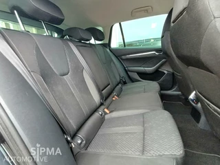 Škoda Octavia 2021 Skoda Octavia Combi 1.0 TSI Navi/Carplay/PDC/Led/108dkm - afbeelding nr 10